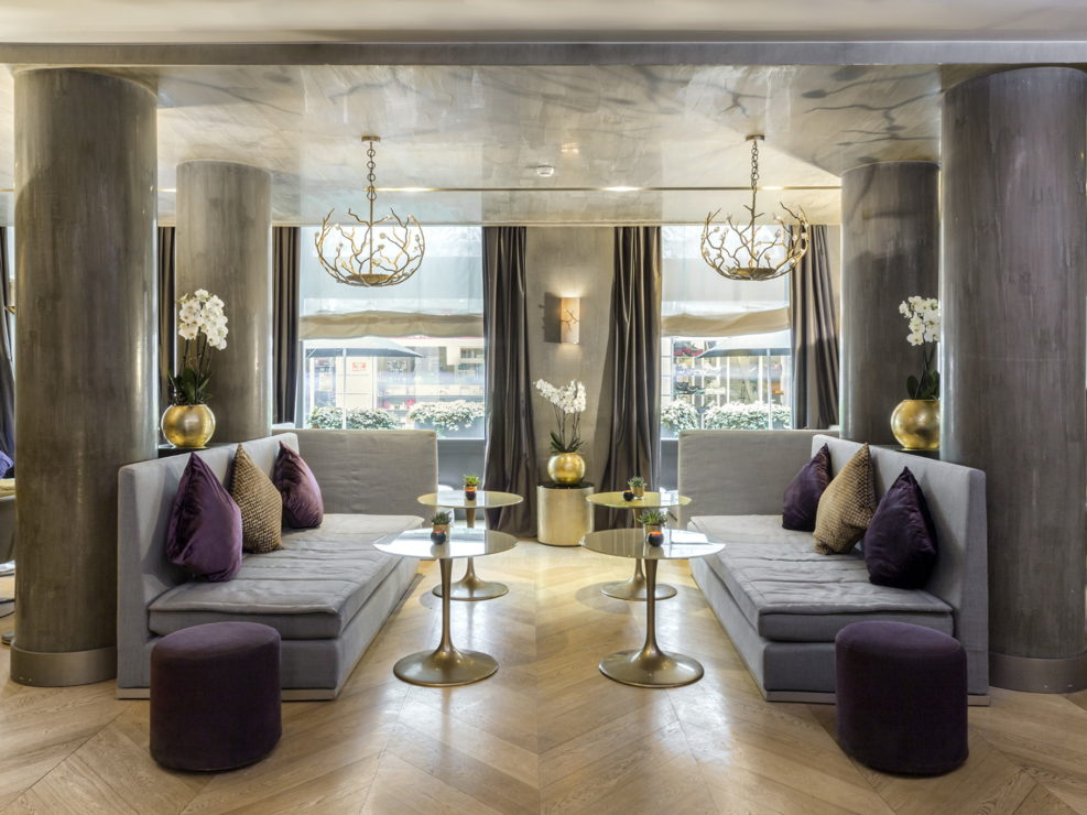 Lounge del Rosa Grand Hotel a Milano