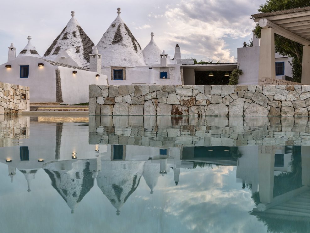 Piscina nel trullo a Cisternino - Foto Francesca Anichini