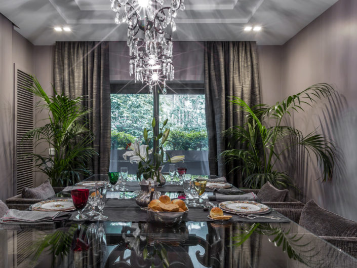 Sala da Pranzo a casa di Luciana - Roma